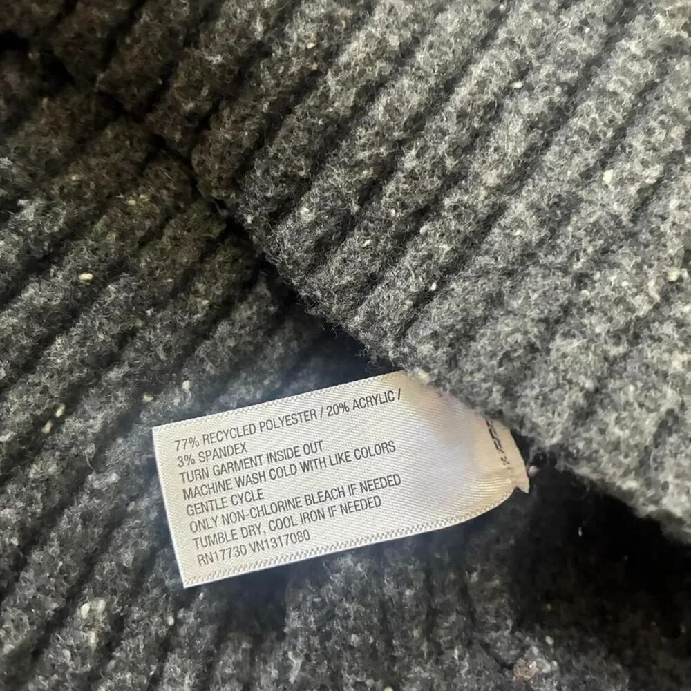 Universal Thread soft cozy